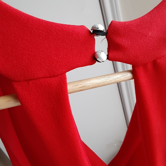 Red Culotte Sleeveless Jumpsuit Medium - Picture 8 of 8